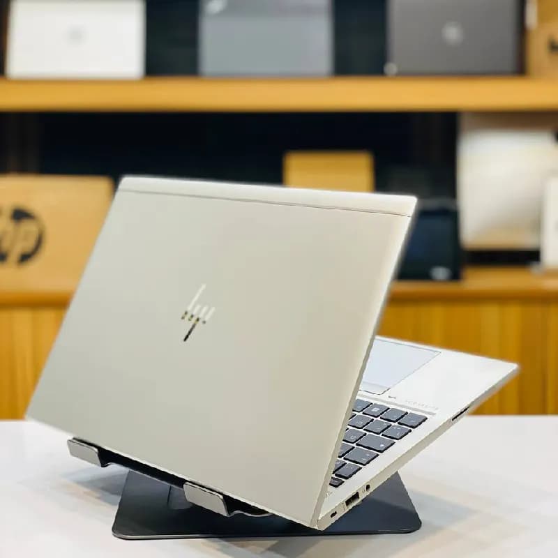 لپ تاپ hp elitebook 850 g8 استوک i7-16-512 — تصویر ۳