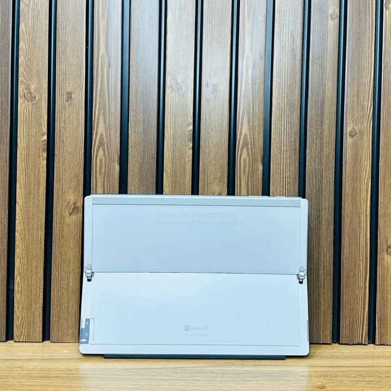 لپ تاپ surface pro 5 استوک i5-8-256 سیم کارت — تصویر ۸