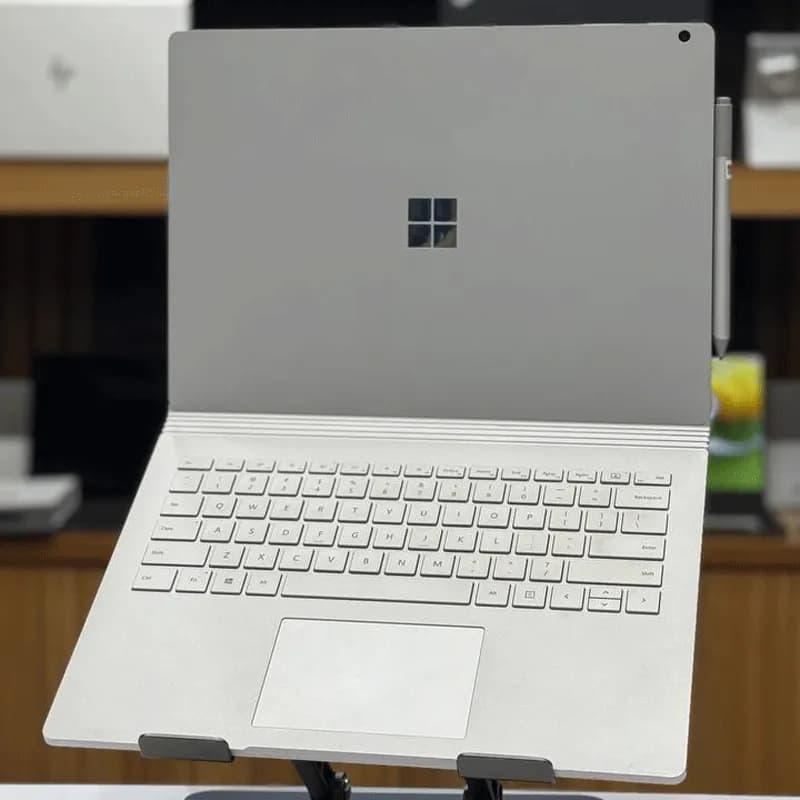 لپ تاپ surface book 3 استوک i7-32g-1tb-6gb=rtx3000 — تصویر ۷