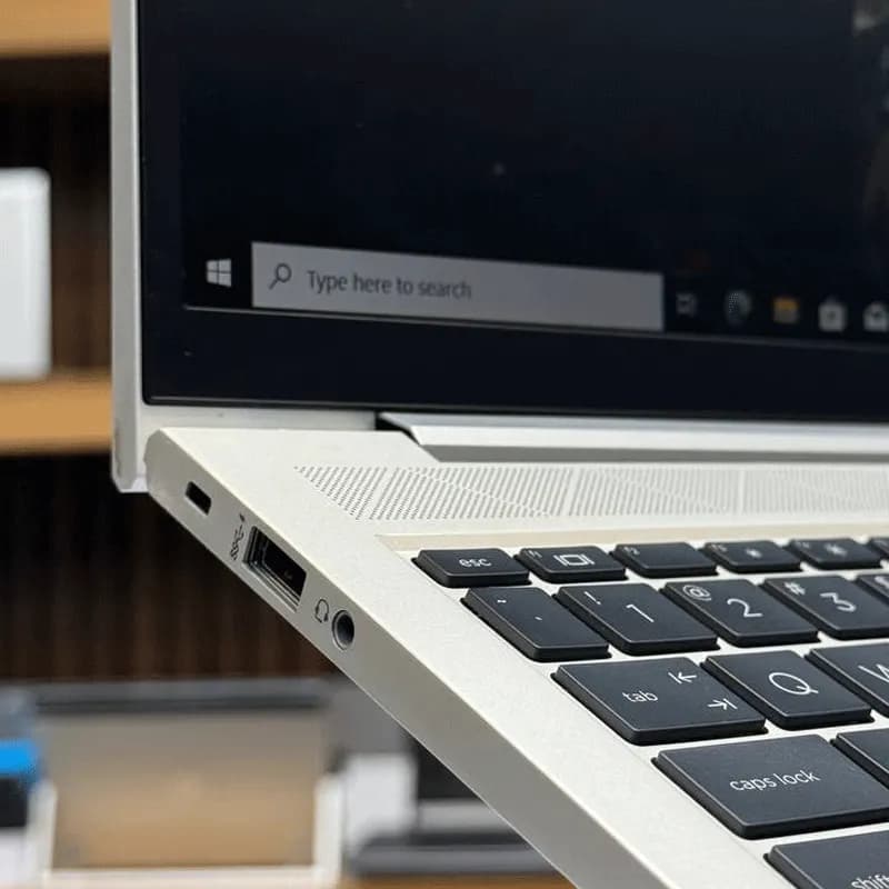 لپ تاپ hp elitebook 850 g7 استوک i5-16-256 — تصویر ۲