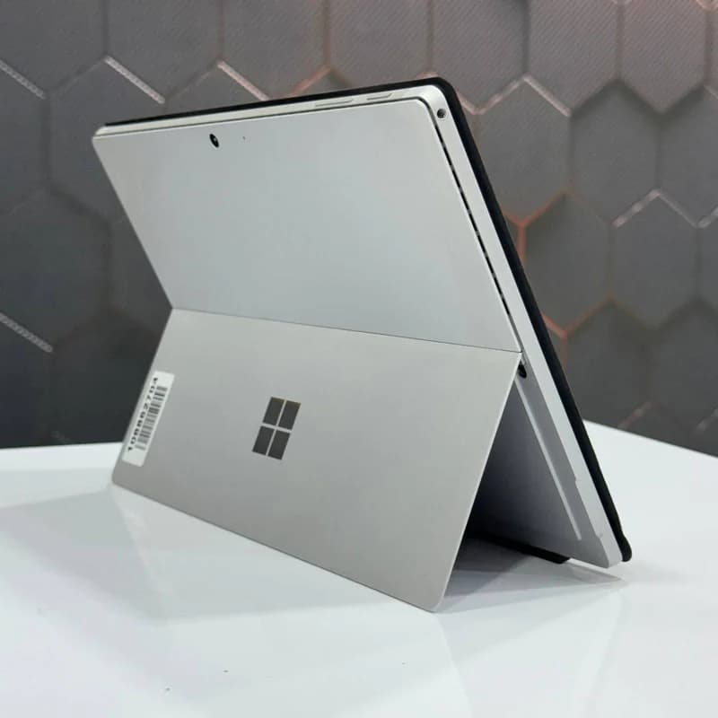 لپ تاپ سرفیس pro 7 استوک i5-8-256 — تصویر ۳