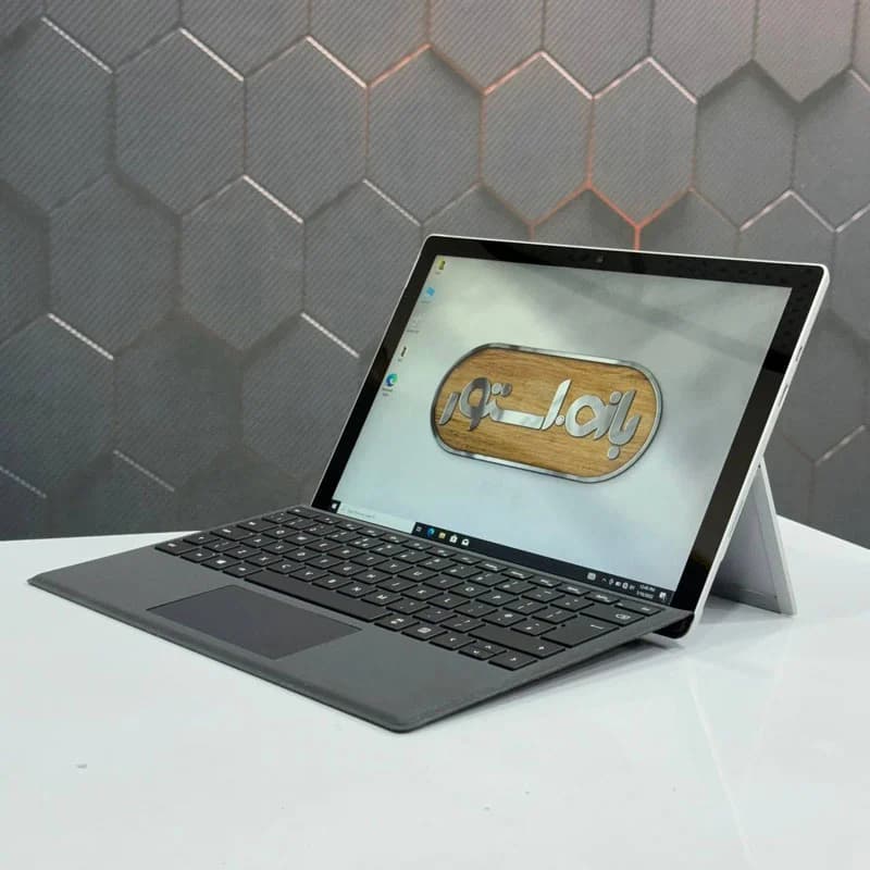 لپ تاپ سرفیس pro 7 استوک i5-8-256