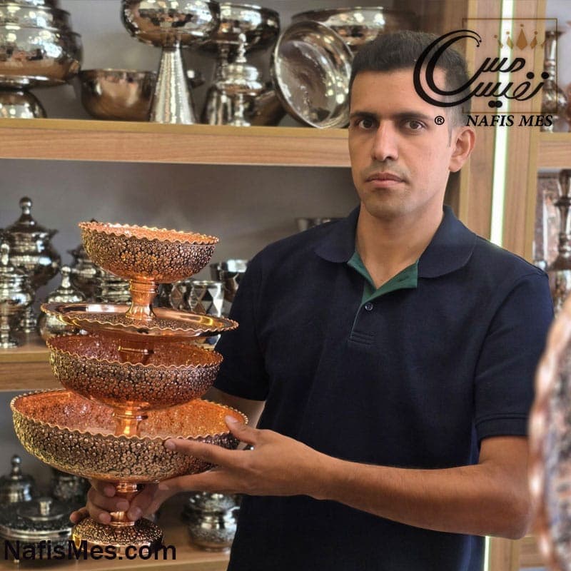 ست پذیرایی مسی 4 پارچه گل پروانه ( ساخت هنرمندان زنجانی ) مدل برتر 1405 — تصویر ۵