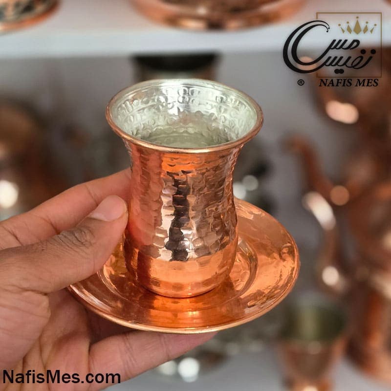 استکان و نعلبکی مسی کمر باریک چکشی — تصویر ۷