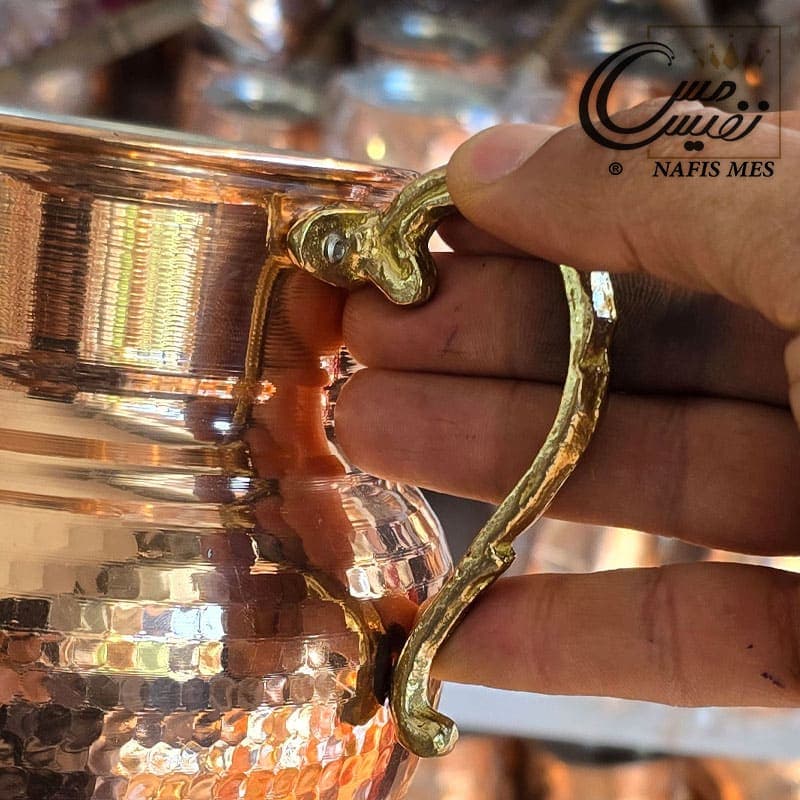 پارچ مسی کوچک چکشی مدل زرین — تصویر ۲