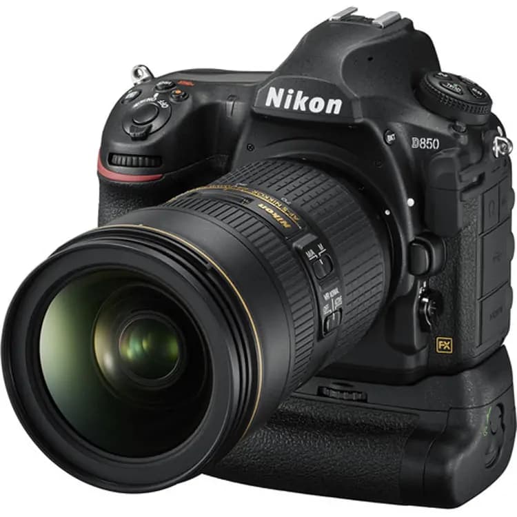 باتری گریپ نیکون مشابه اصلی Nikon MB-D18 Battery Grip for D850 HC — تصویر ۳