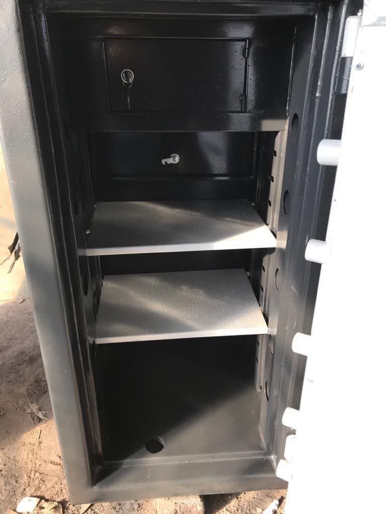 گاوصندوق ایمن صنعت مدل750s — تصویر ۸