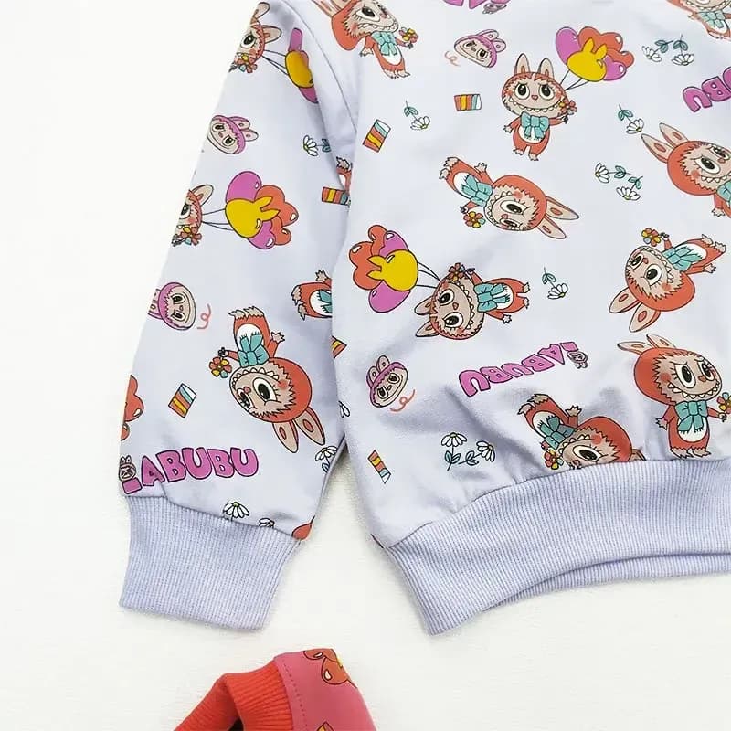 ست بلوز و شلوار جین بگ دخترانه طرحدار مدل 10711 — تصویر ۴