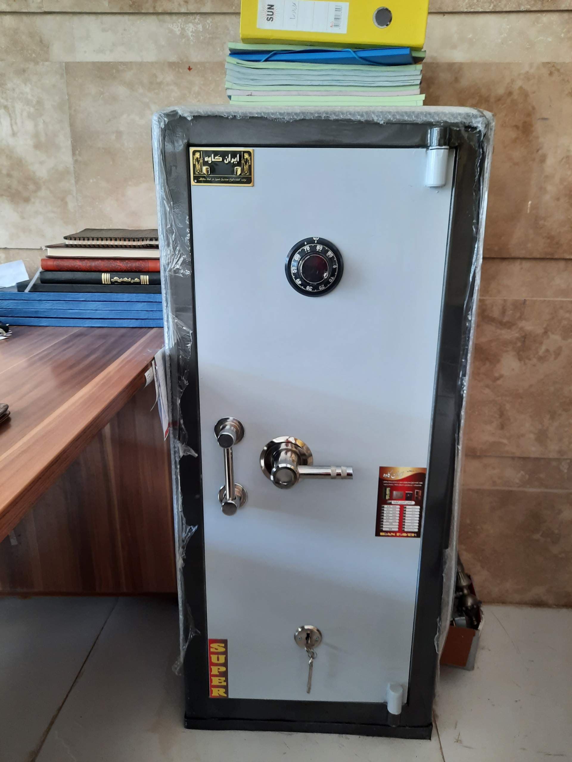 گاوصندوق ایران کاوه350 بلند تک درب — تصویر ۶