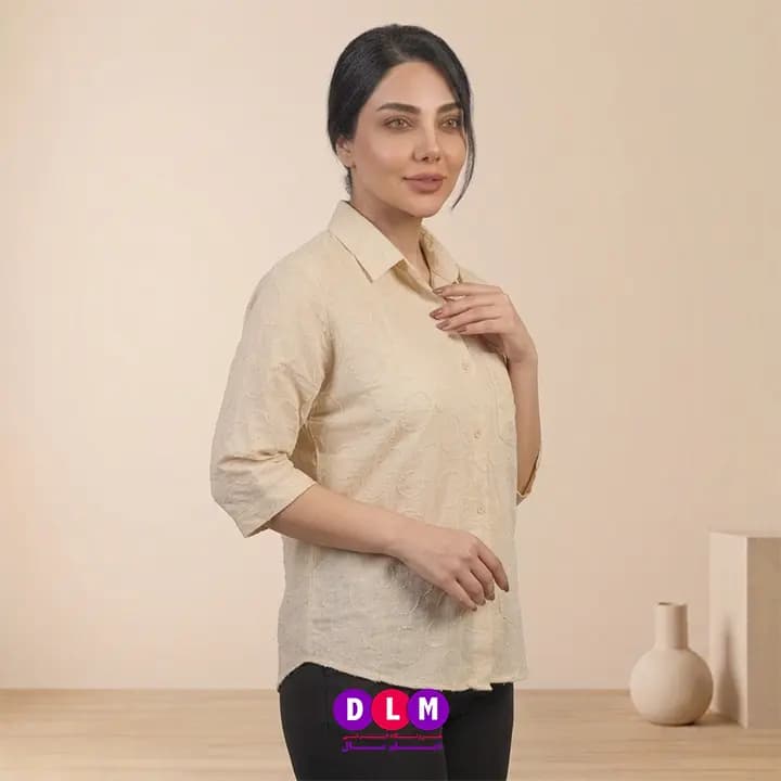 شومیز نخی طرح برجسته زنانه | آستین سهربع و فریسایز | مناسب برای استایل روزمره و مجلسی — تصویر ۵