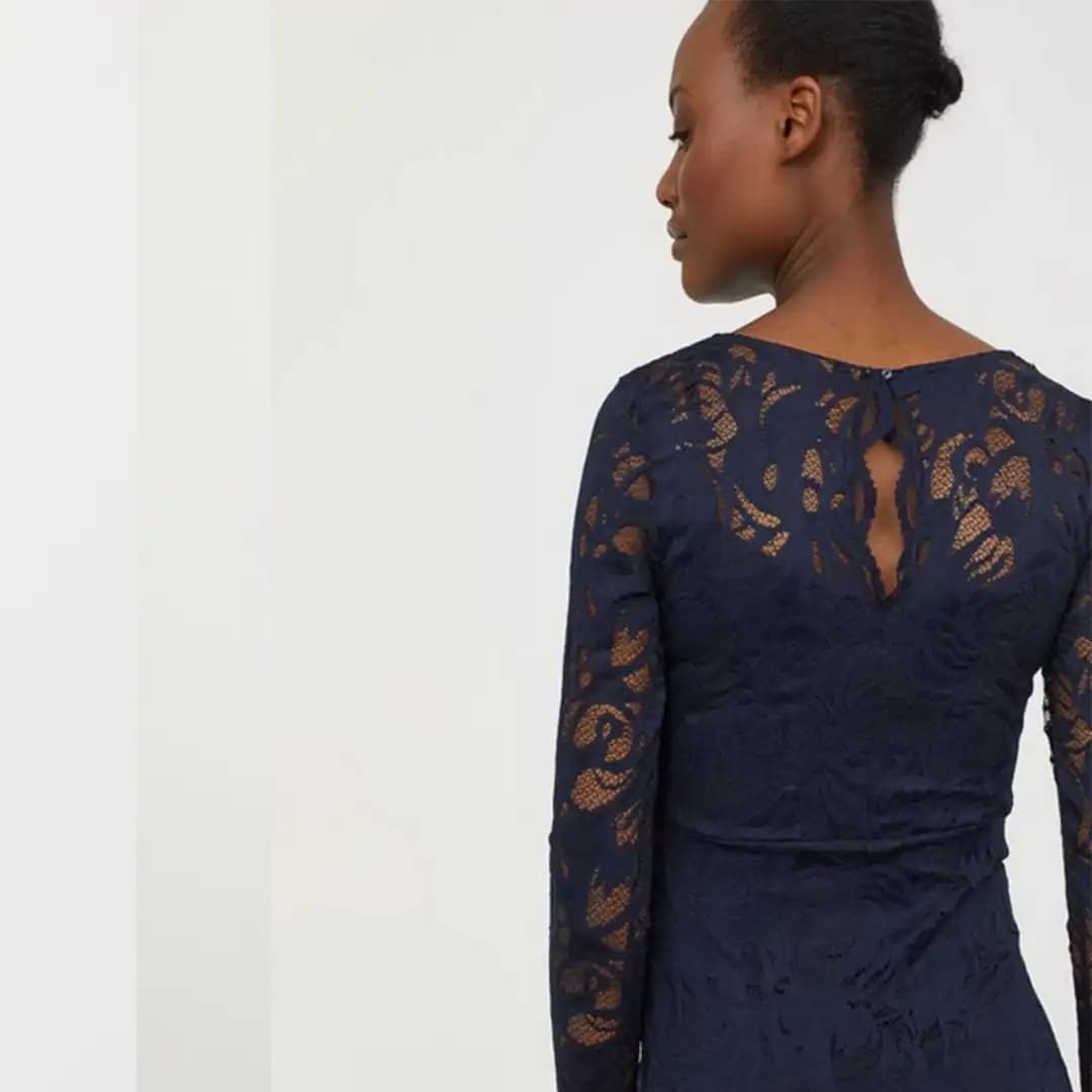 پیراهن بارداری مجلسی زنانه دانتل سورمه ای اچ اند ام H&M کات لیبل سایز M — تصویر ۲