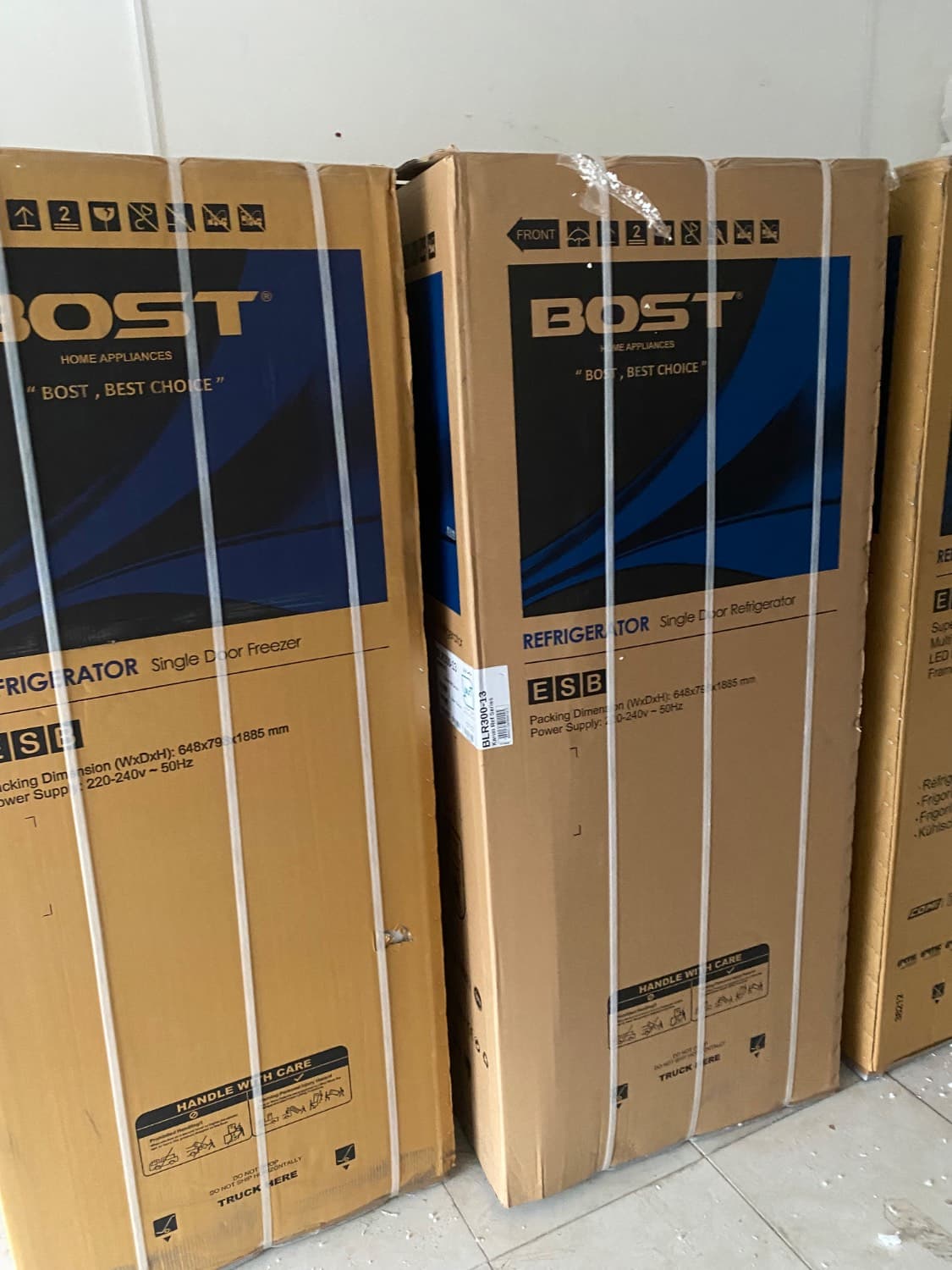 یخچال فریزر دوقلو بست مدل BLR300-13 ظرفیت ۳۶ فوت رنگ نقره ای — تصویر ۳
