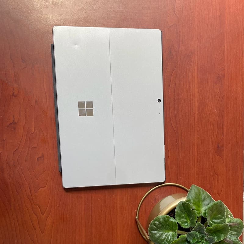 تبلت سرفیس پرو surface pro 5 — تصویر ۳