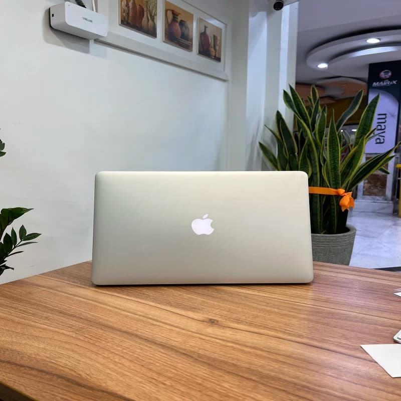 لپ تاپ استوک 15 اینچی اپل MacBook Pro (A1398) 2013 Corei7-8GB-256GB گرافیک دار — تصویر ۳