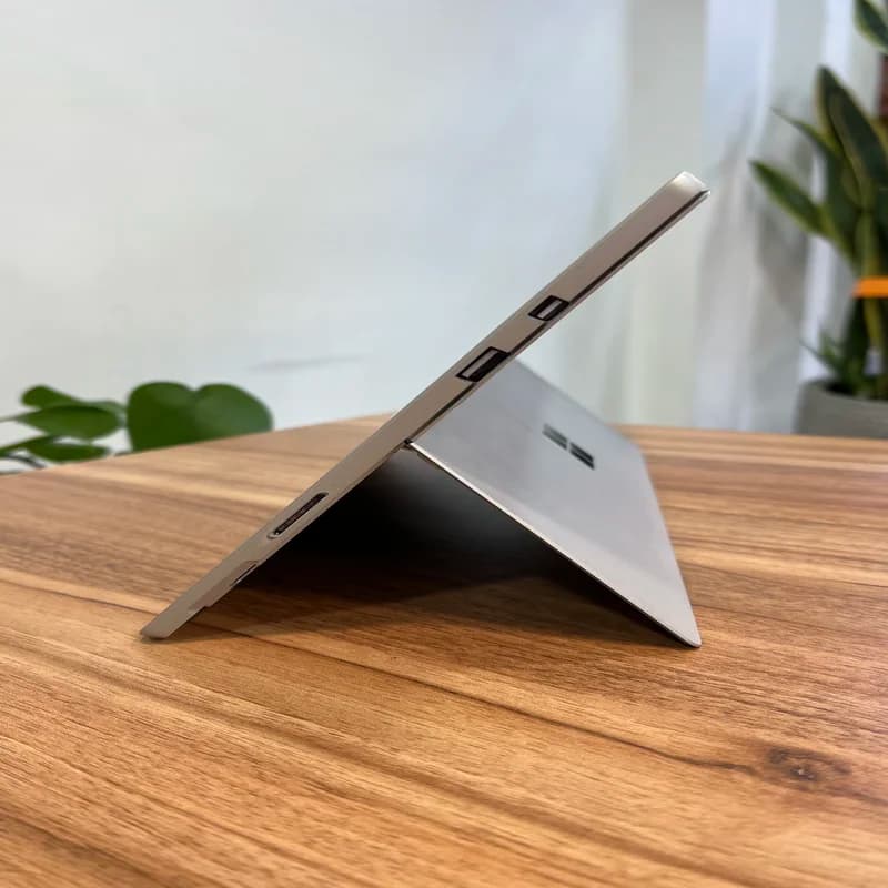 تبلت استوک مایکروسافت Surface Pro 6 / i7-8GB-256GB — تصویر ۱۱