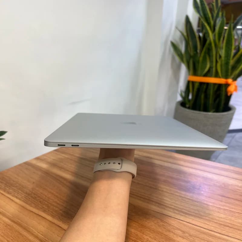لپ تاپ استوک 13.3 اینچی اپل MacBook Air (A2337) 2020 M1-8GB-256GB — تصویر ۱۲