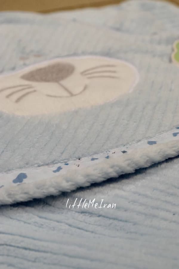 پتو دور پیچ کلاه دار مخمل کبریتی little me — تصویر ۶