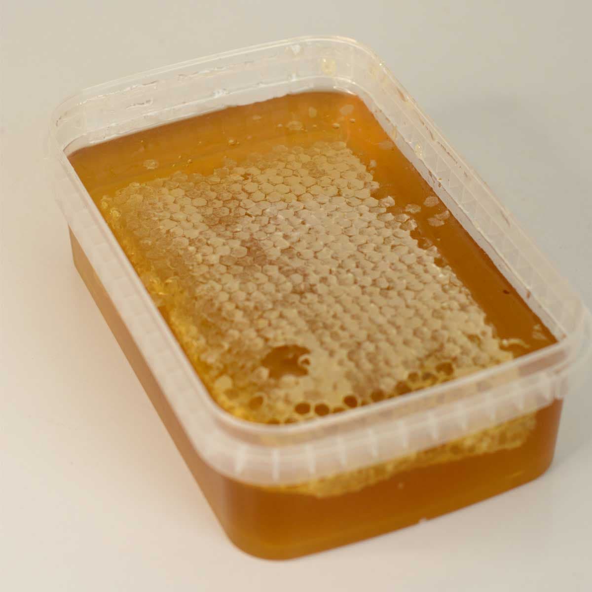 عسل موم دار اسطوخودوس