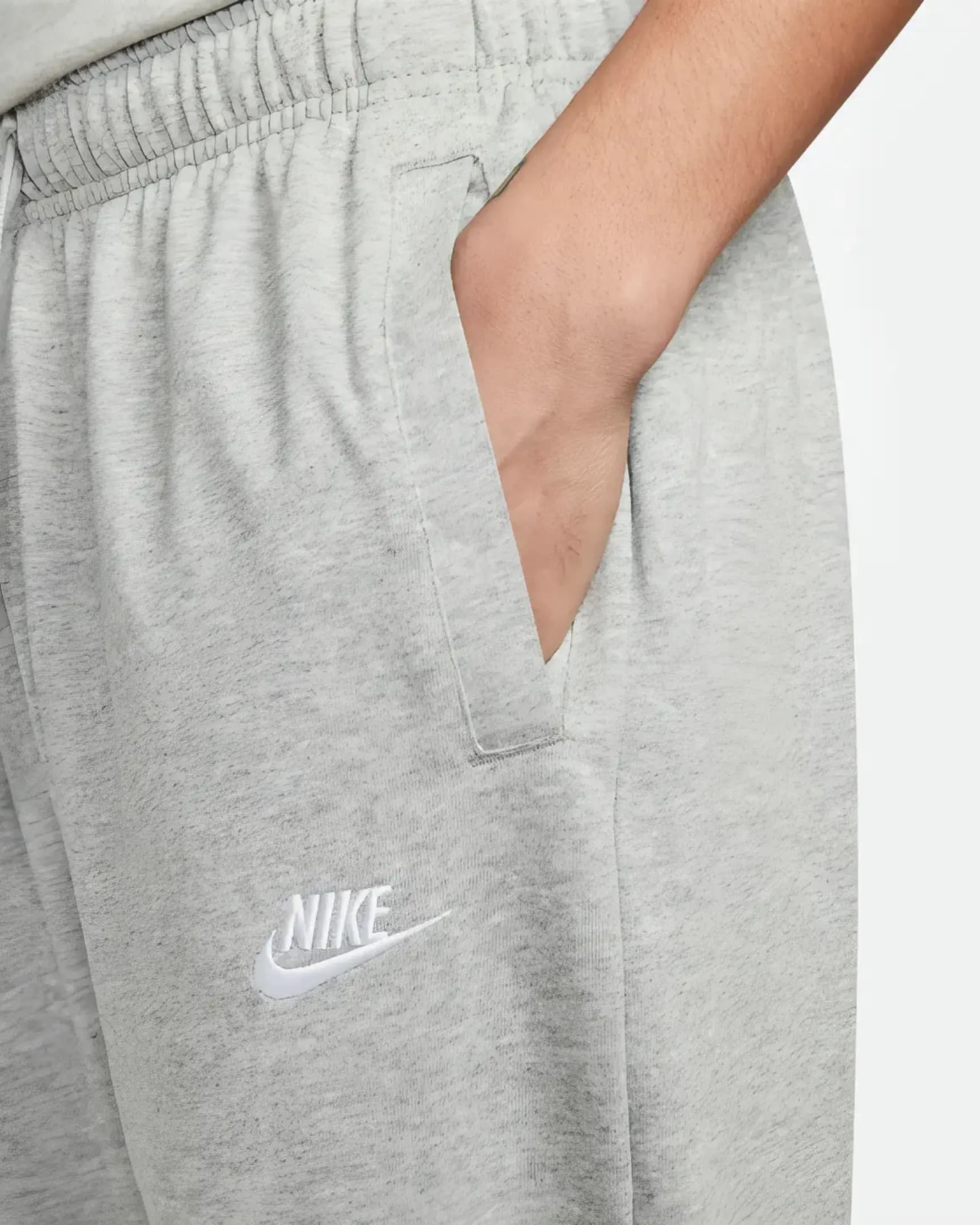 Nike Sportswear Club — تصویر ۹
