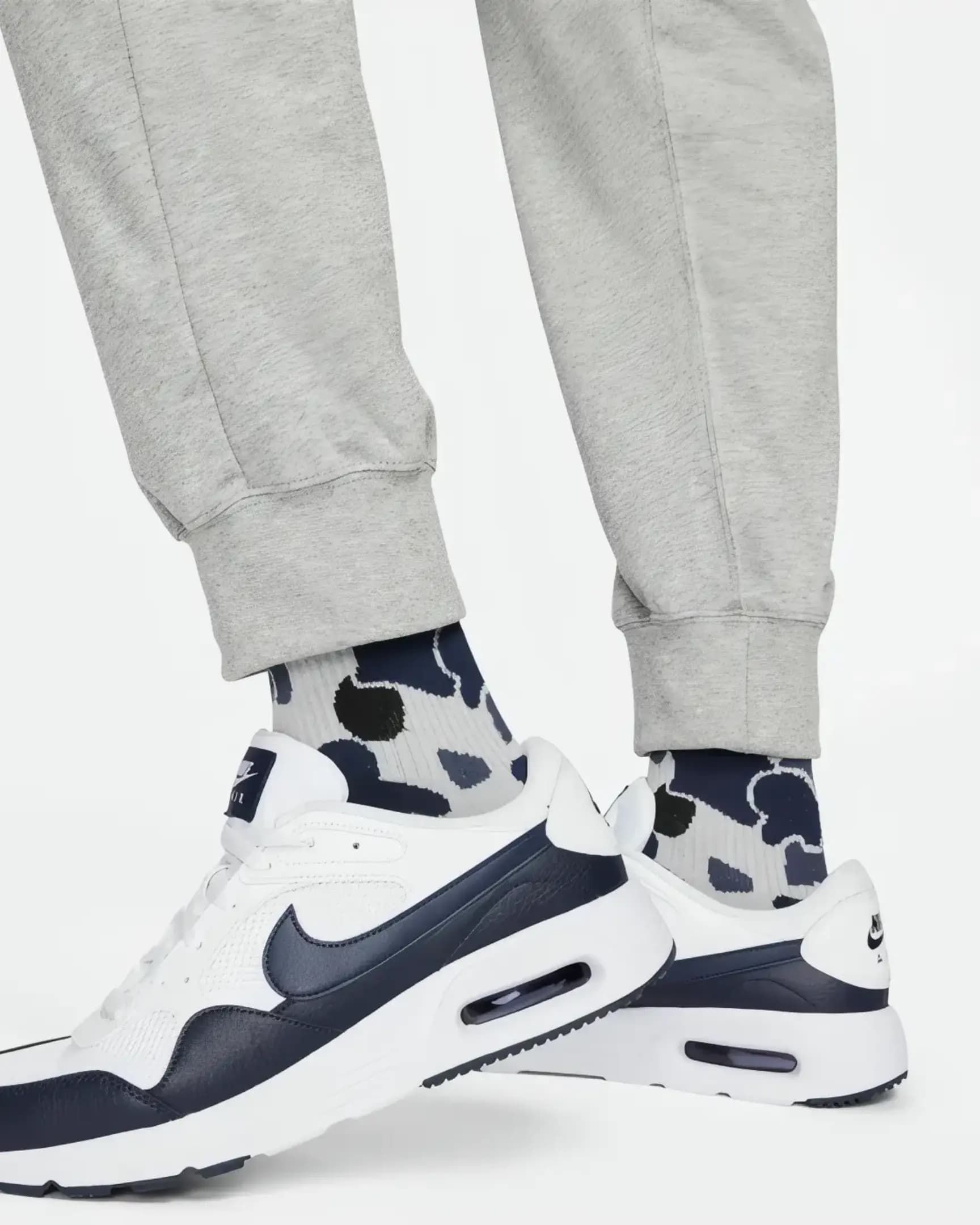 Nike Sportswear Club — تصویر ۵