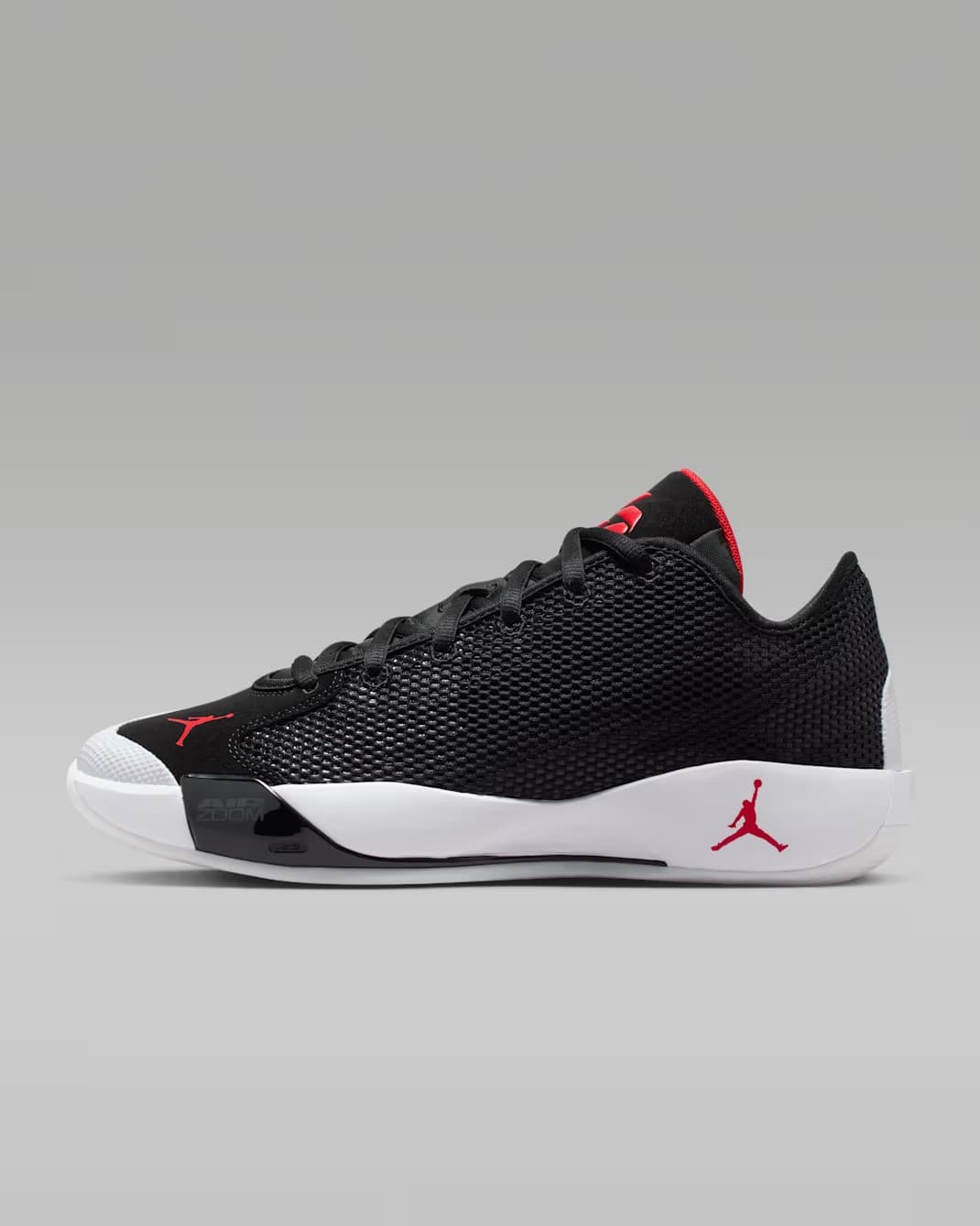 Nike Luka 77