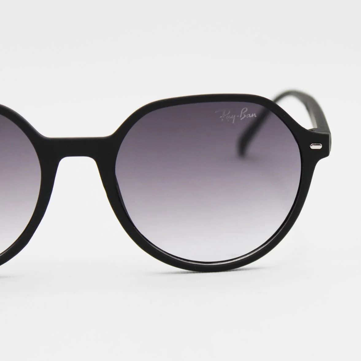 عینک آفتابی مردانه ریبن (Ray Ban) مدل 936 — تصویر ۲
