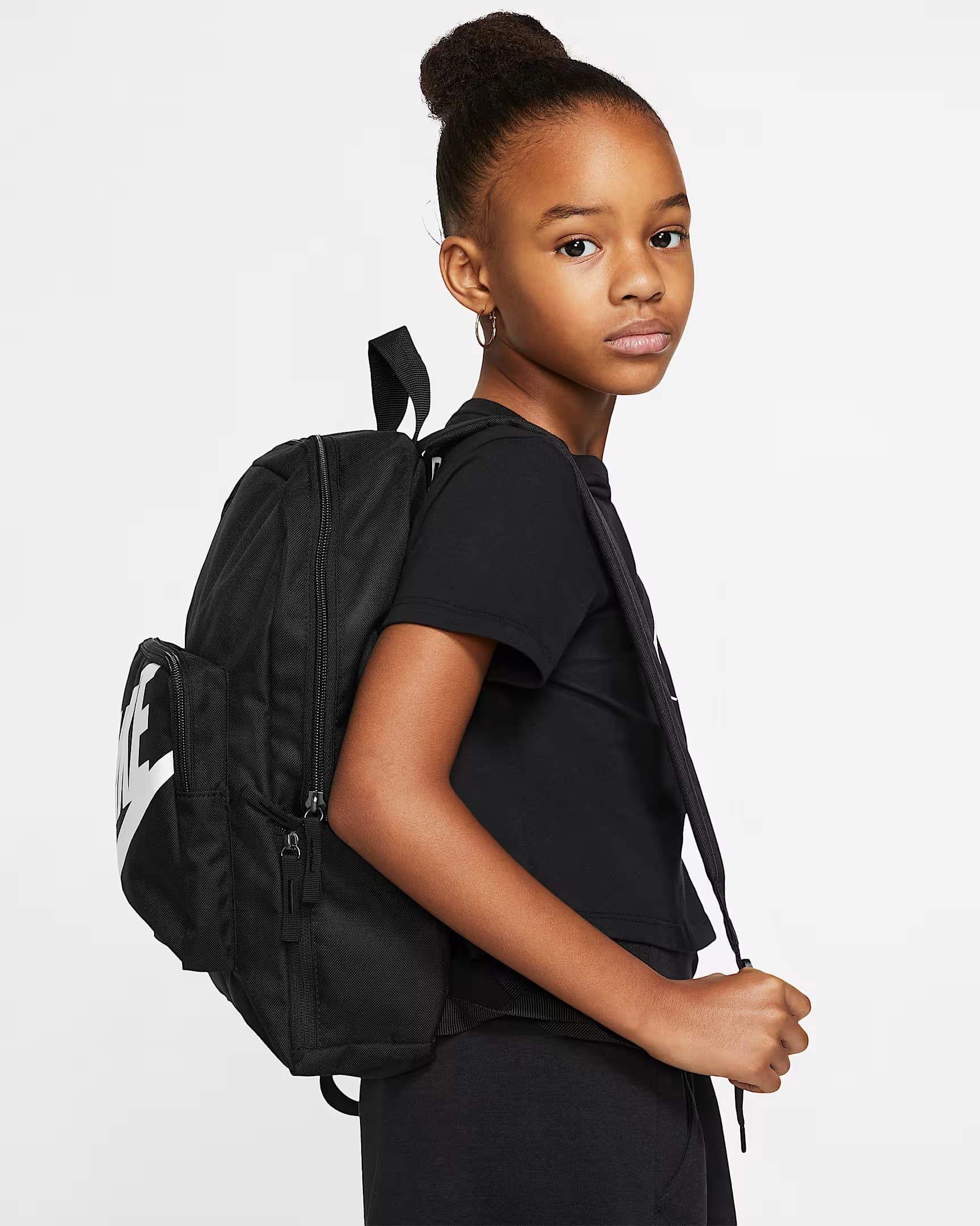 کوله پشتی نایکی اورجینال کلاسیک 16 لیتری-Nike Classic (16L) — تصویر ۳