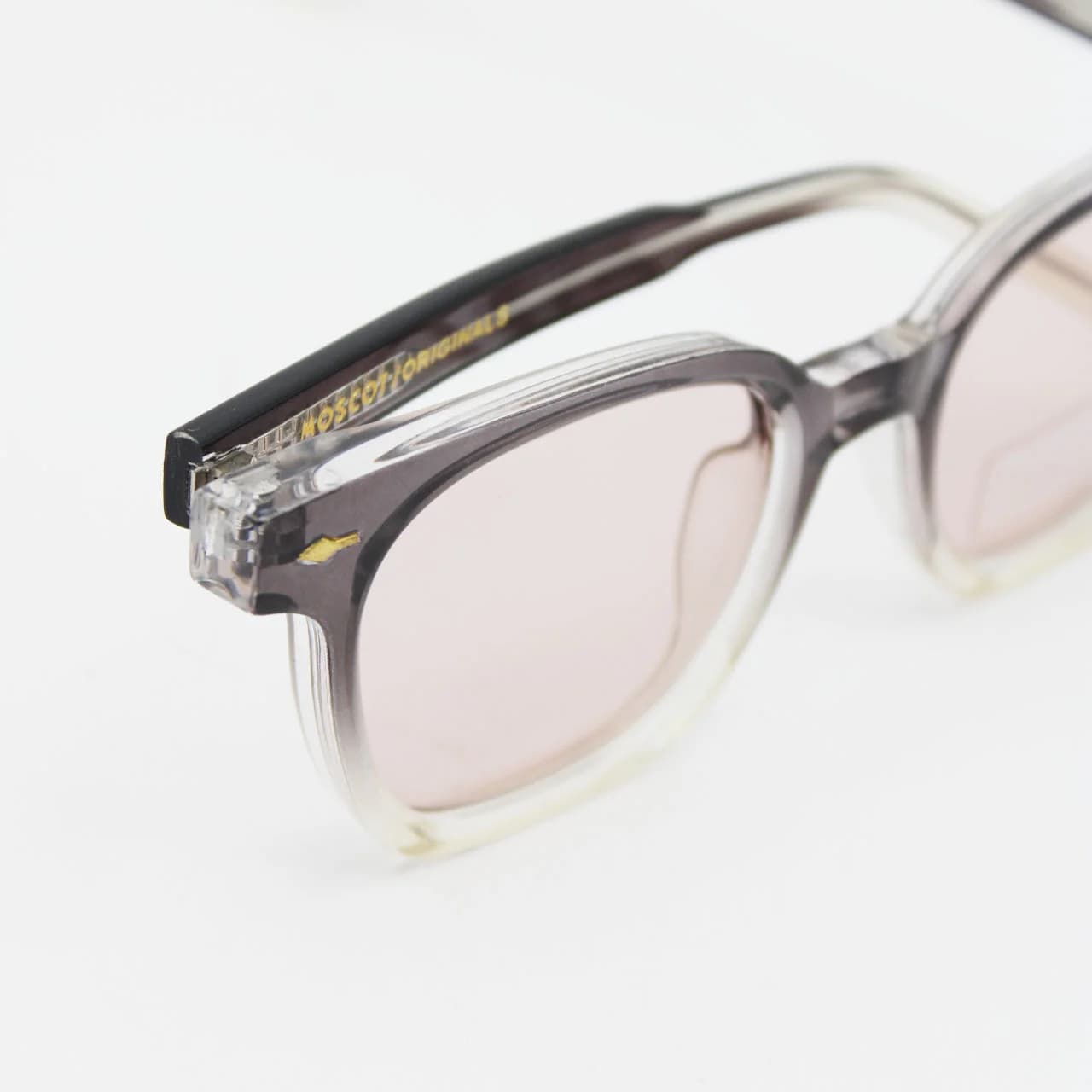 عینک آفتابی مردانه موسکوت (Moscot) مدل 1207 — تصویر ۵