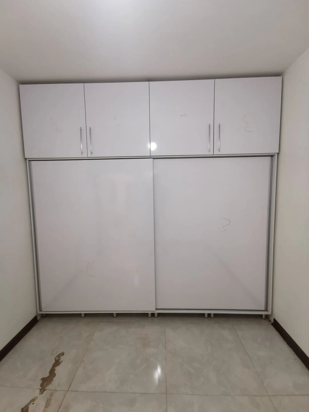 کمد دیواری ریلی کشو دار — تصویر ۱۰