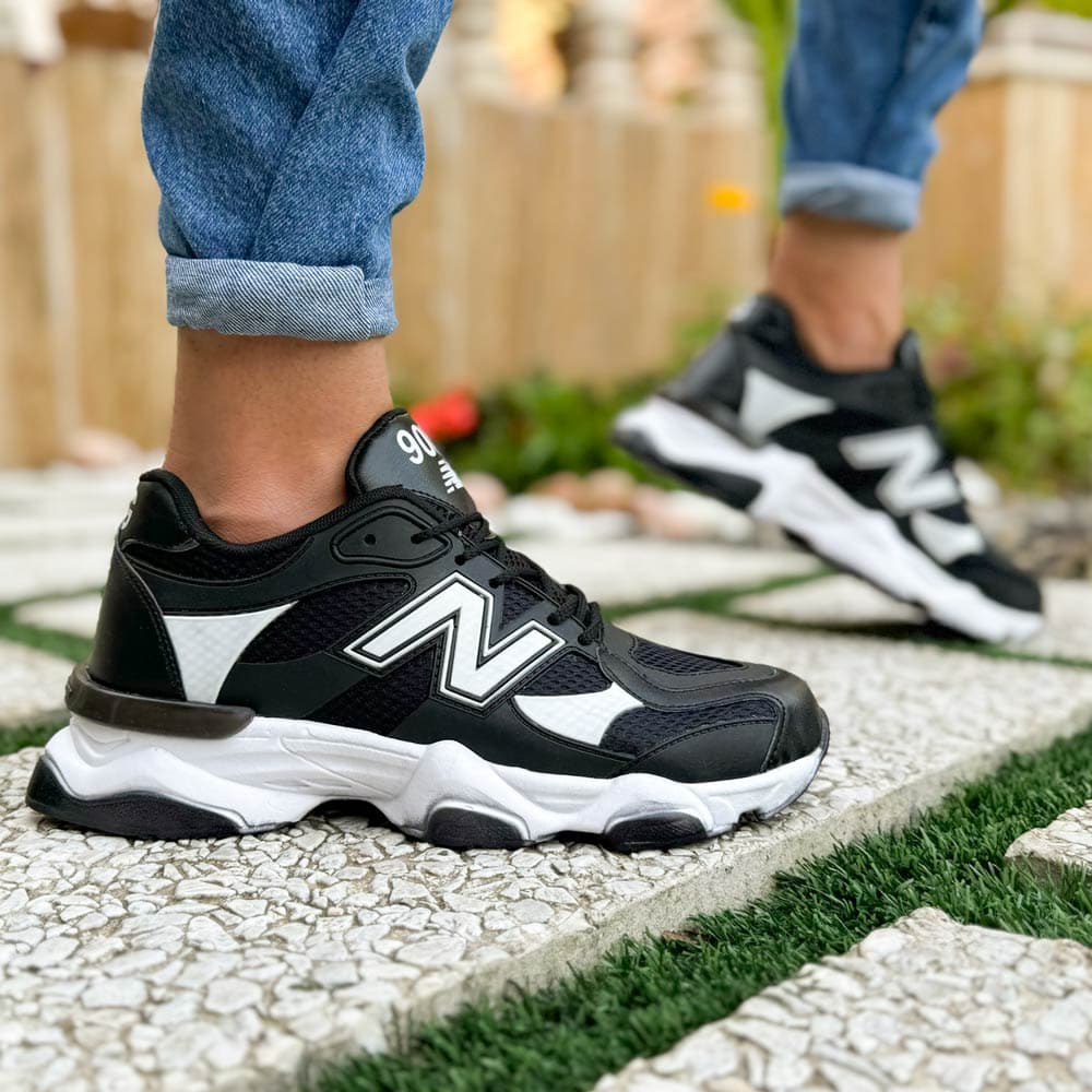 کفش کتانی نیو بالانس مدل 9060 سایز ۴۱-۴۴ رنگ مشکی — تصویر ۱۱