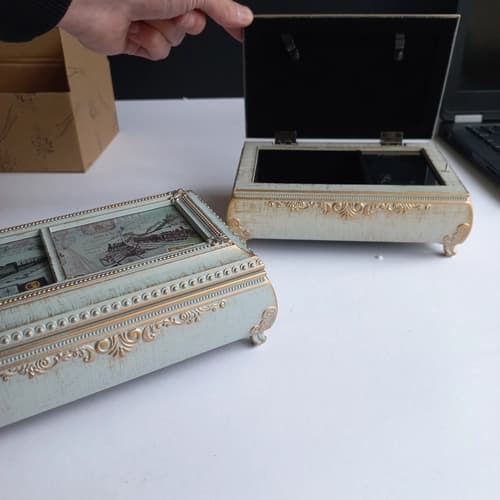 جعبه موزیکال فانتزی و نوستالژی – انتخاب عالی برای تولد و مناسبت — تصویر ۵