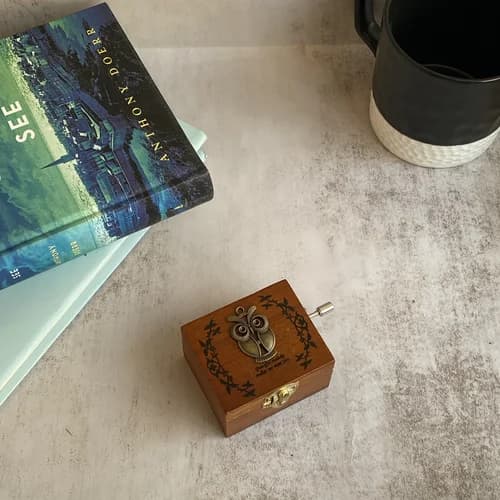 جعبه موزیکال چوبی هندلی کلاسیک- آهنگ بیکلام – در 10 طرح قابل انتخاب — تصویر ۱۱