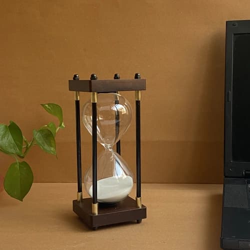 ساعت شنی چوبی کلاسیک – 30 دقیقه — تصویر ۴