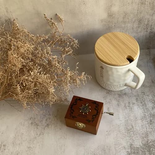 جعبه موزیکال چوبی هندلی کلاسیک- آهنگ بیکلام let it be – در 10 طرح قابل انتخاب — تصویر ۹