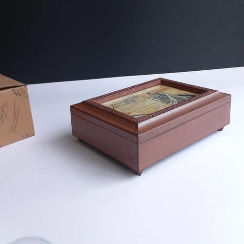 جعبه موزیکال نوستالژی طرح چوب – وارداتی — تصویر ۱۲