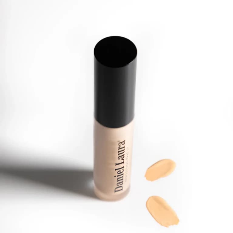 کانسیلر فول کاور مدل UltraBlend دنیل لورا اورجینال — تصویر ۸