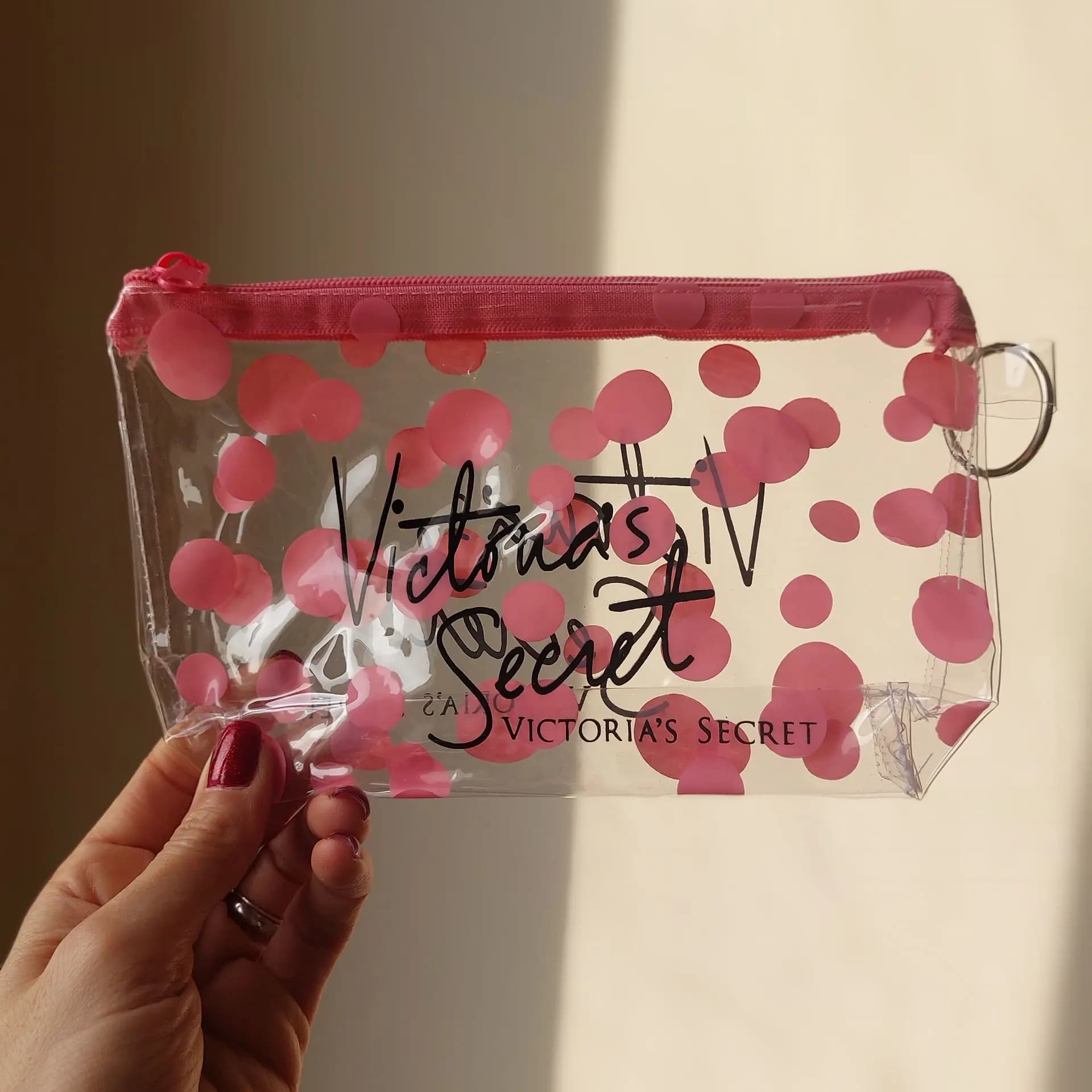کیف آرایشی طلقی طرح دار | talcous cosmetic bag — تصویر ۴