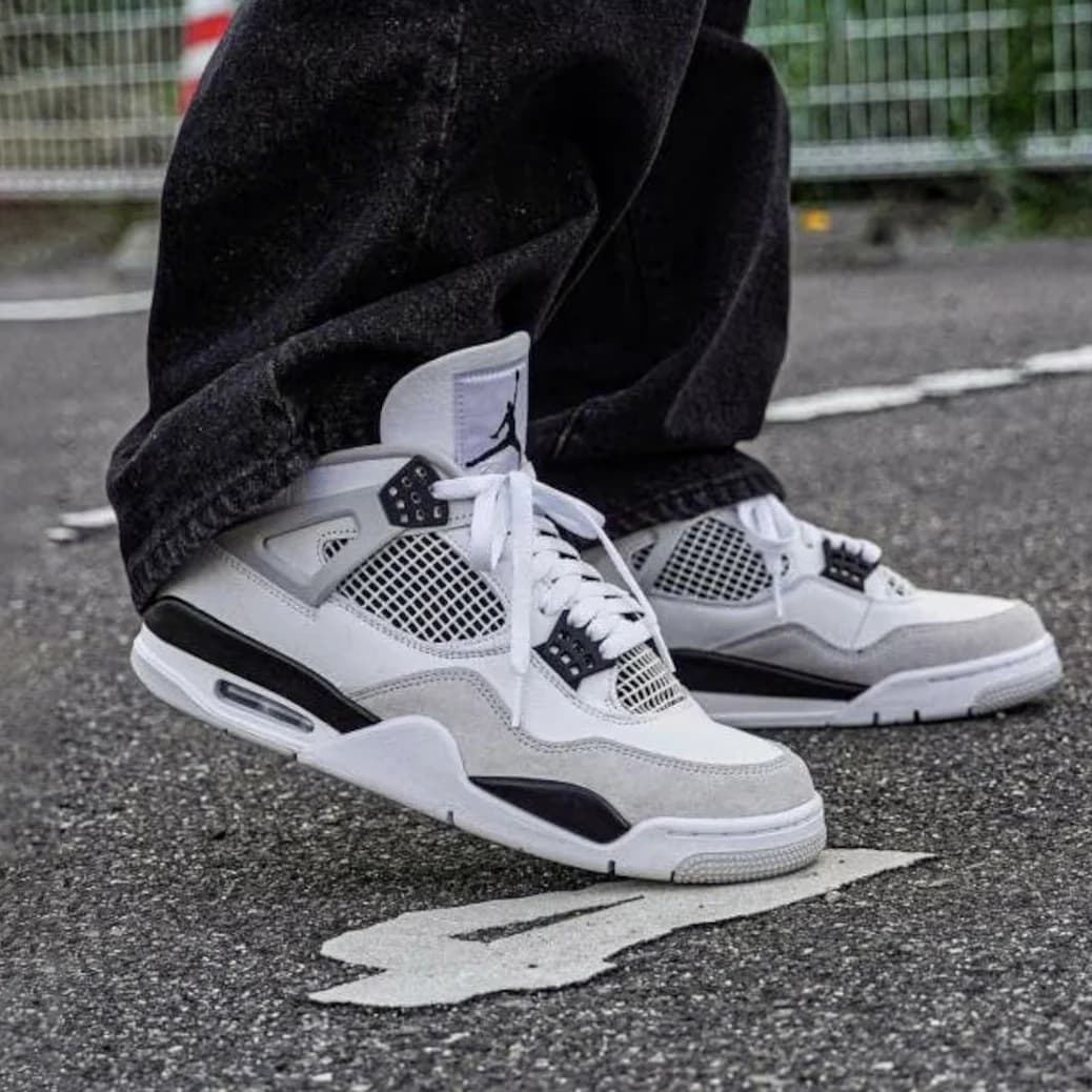 کتونی نایک ایر جردن Nike Air Jordan 4