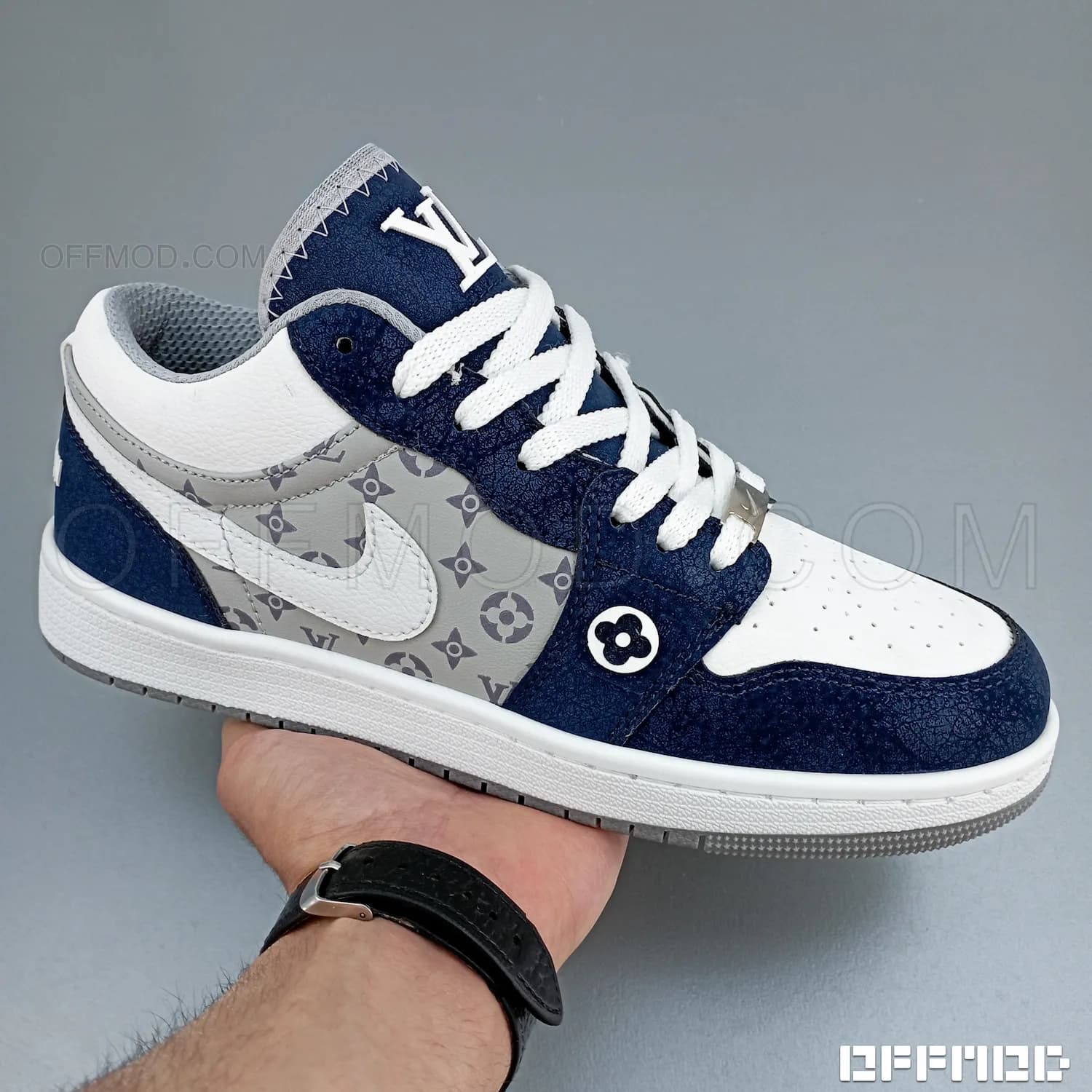کتونی نایک ایر جردن Nike Air Jordan 1 Low Louis Vuitton — تصویر ۳