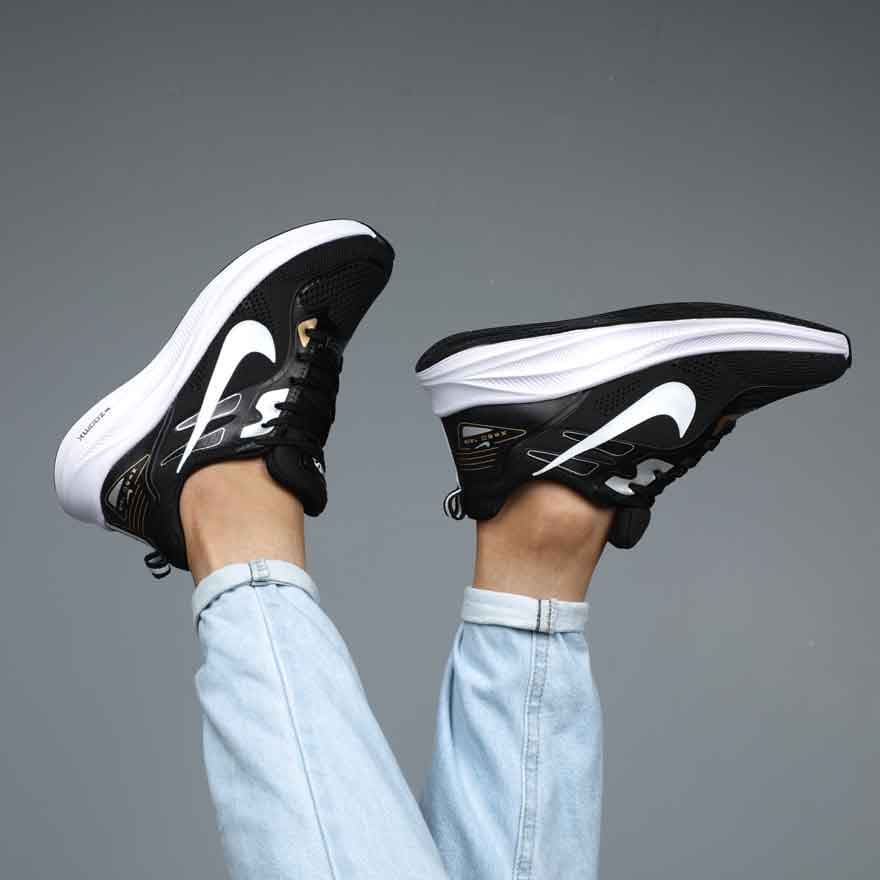 کتونی نایک ایر زوم Nike Air Zoom X — تصویر ۴