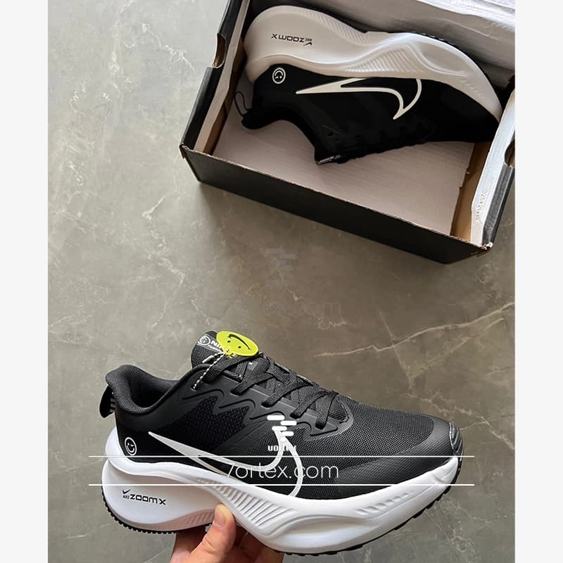کتونی نایکی ایر زوم لبخندی مدل Nike Air Zoom Smile — تصویر ۵