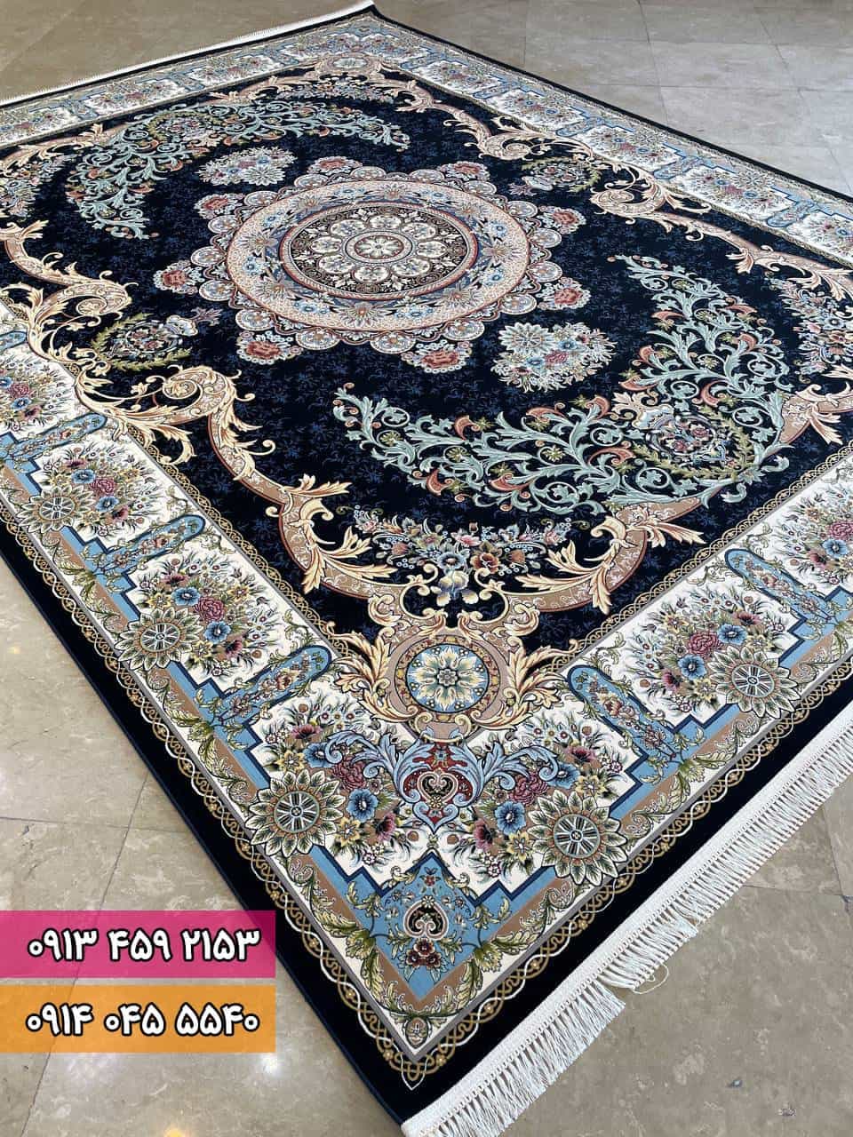فرش طرح مهر آفرین سرمه ای — تصویر ۴