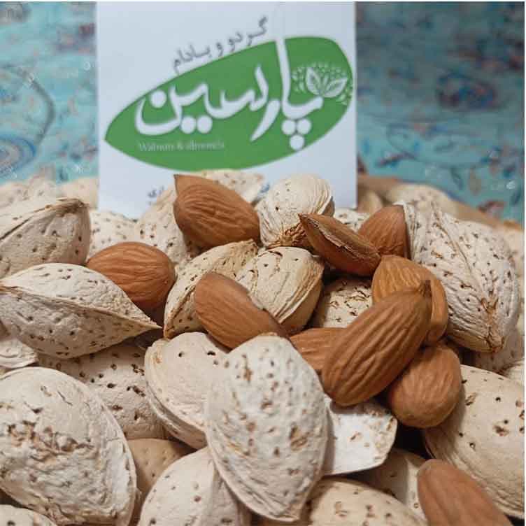 بادام پوست کاغذی محب سامان ۱ کیلویی