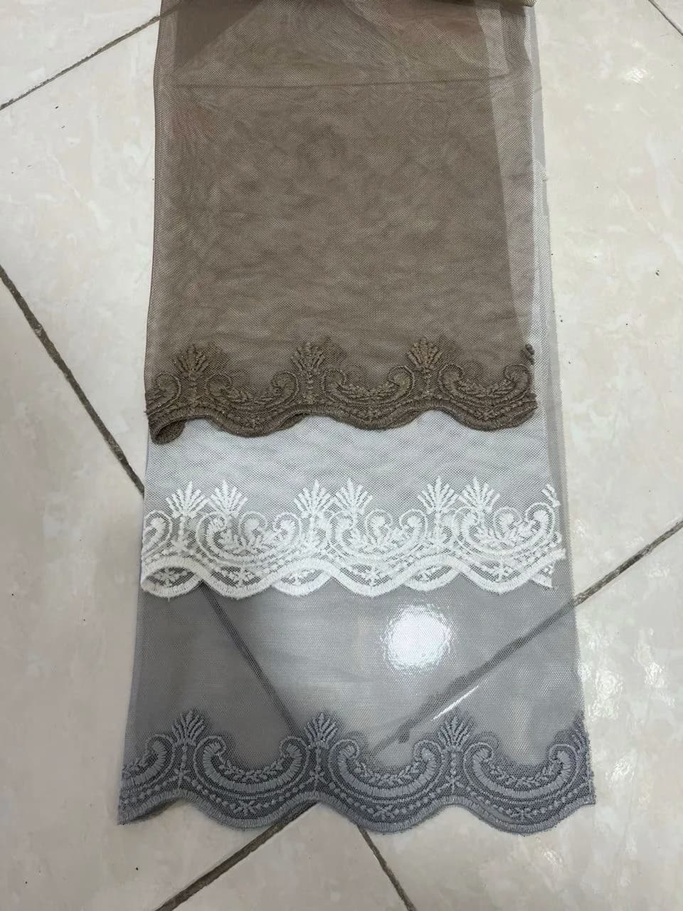 پرده آماده تور لبه حاشیه — تصویر ۶