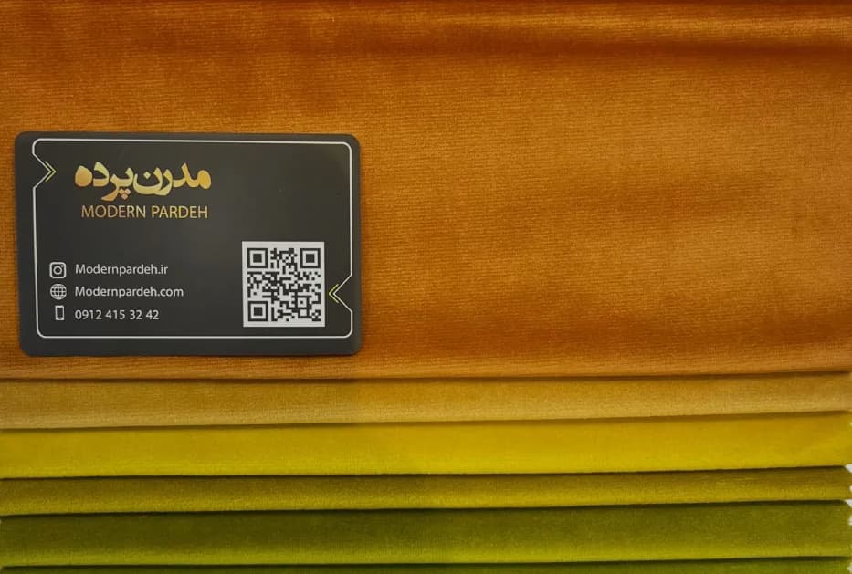 پرده مینیمال مخمل ساده نارنجی آجری کد 48 — تصویر ۴