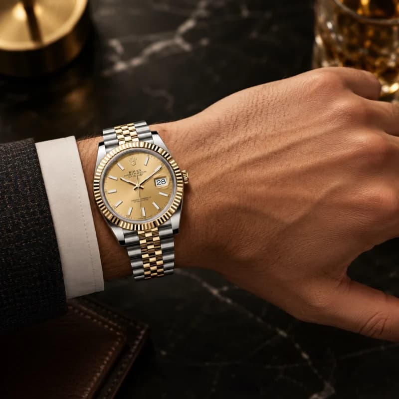 رولکس Datejust 41 Yellow Rolesor استیل و طلای زرد | صفحه شامپاینی | بزل شیاردار طلای زرد و بند Jubilee دو رنگ | رفرنس 126333 — تصویر ۹