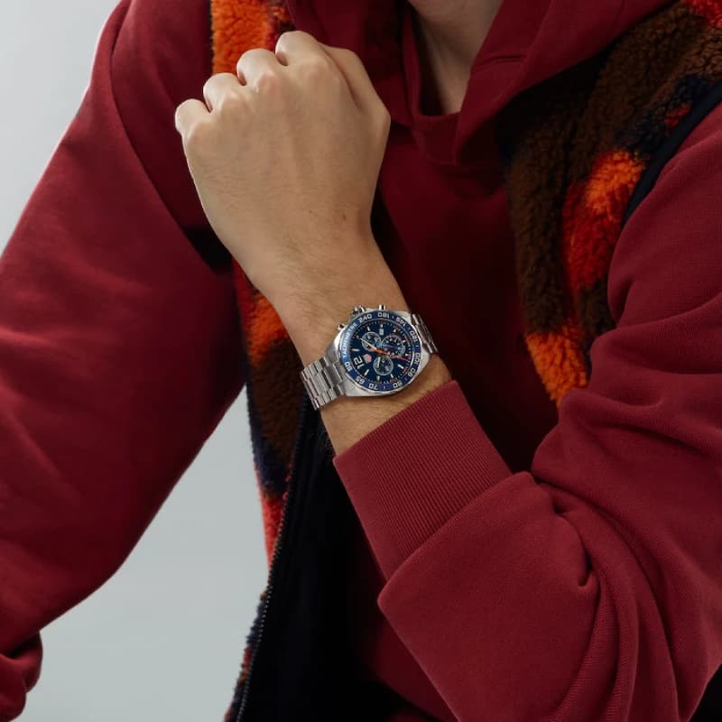 تگ هویر Formula 1 Chronograph Quartz 43 استیل | صفحه آبی | بزل آبی تیره و بند استیل | رفرنس CAZ1014.BA0842 — تصویر ۲