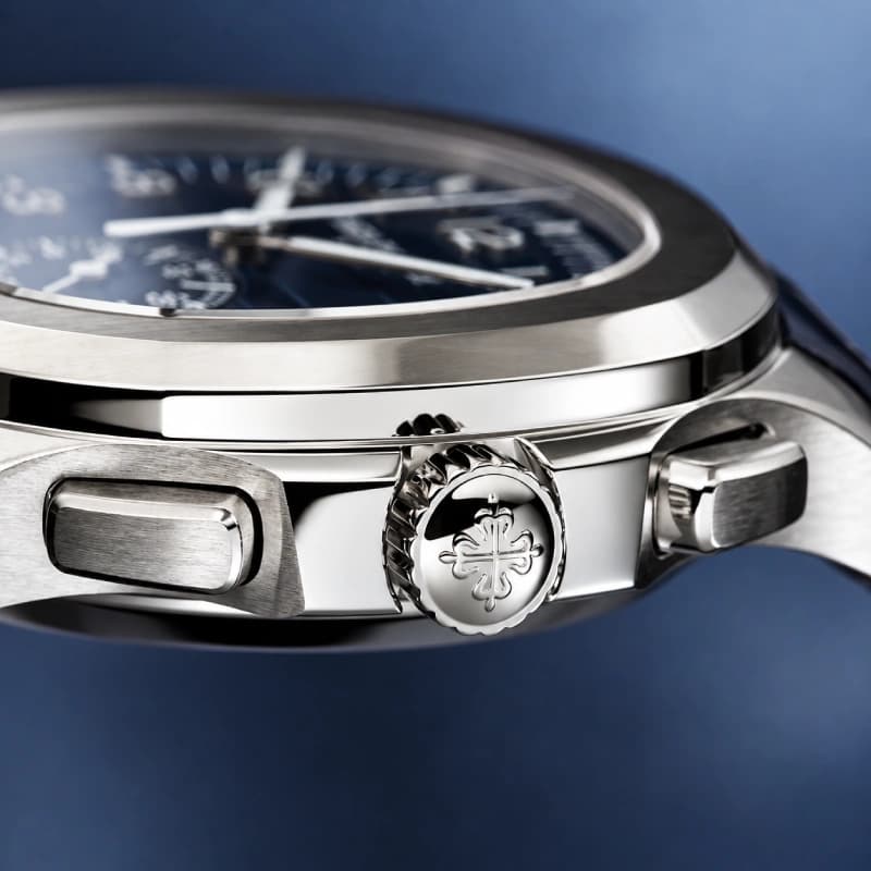 پتک فیلیپ آکوانات Chronograph 42.2 طلای سفید، صفحه آبی گرادیانی و بند کامپوزیت آبی | رفرنس 5968G-001 — تصویر ۷