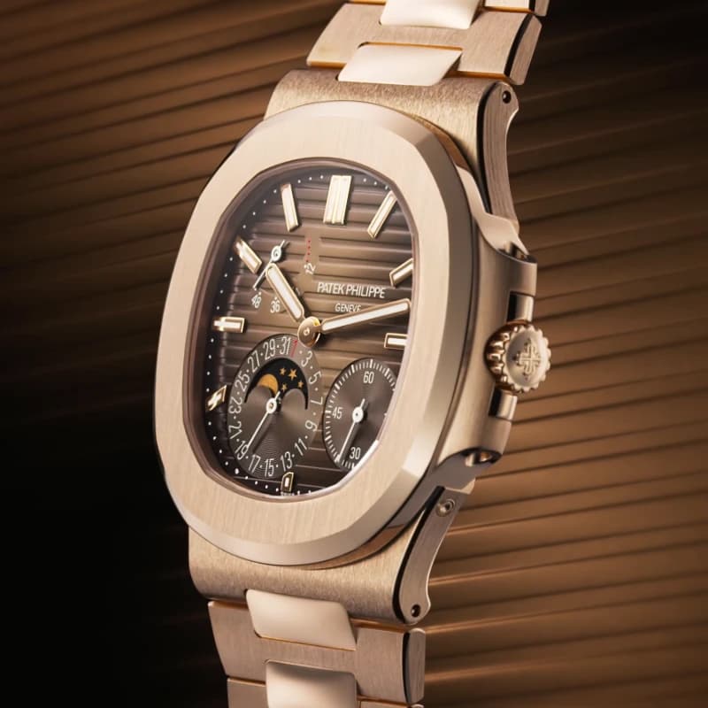 پتک فیلیپ ناتیلوس Moon Phases رزگلد، صفحه قهوه‌ای گرادیانی و بند رزگلد | رفرنس 5712/1R-001 — تصویر ۱۰