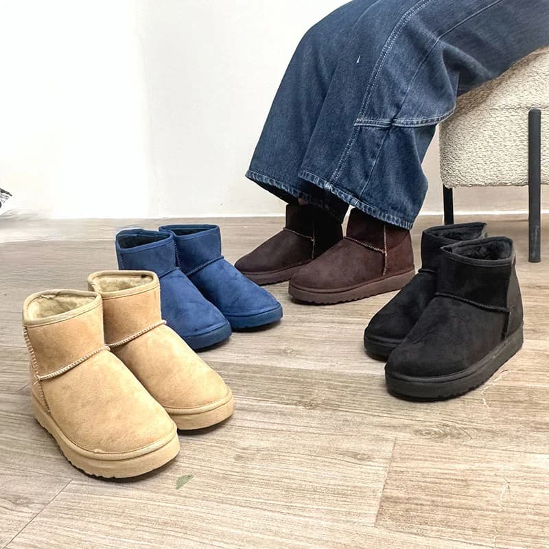 بوت زنانه مدل آگ کوتاه UGG
